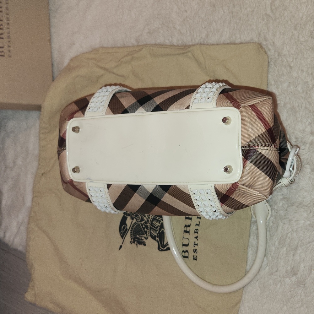 Burberry Studded Nova Check Bag - Picture 7 of 14